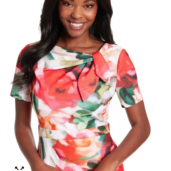 Floral Sheath Dress in Multi-Color - Picture 3 of 7